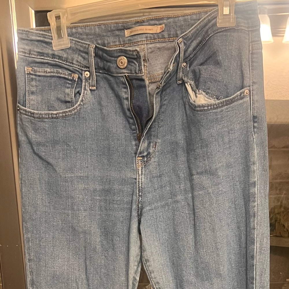 Levi’s Classic Blue Women's Jeans